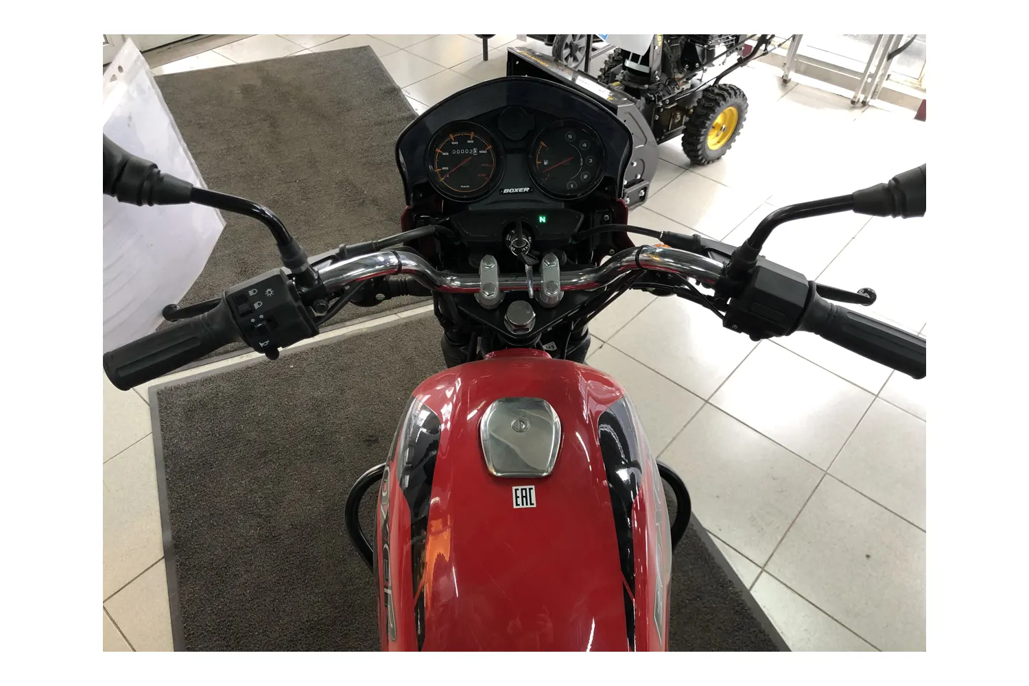 Мотоцикл Bajaj Boxer BM 125 X- 5 передач красный 19