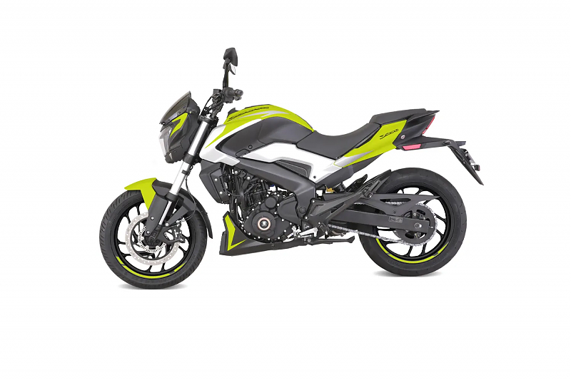 Мотоцикл Bajaj Dominar 250 желтый  - alexmotorsspb.ru