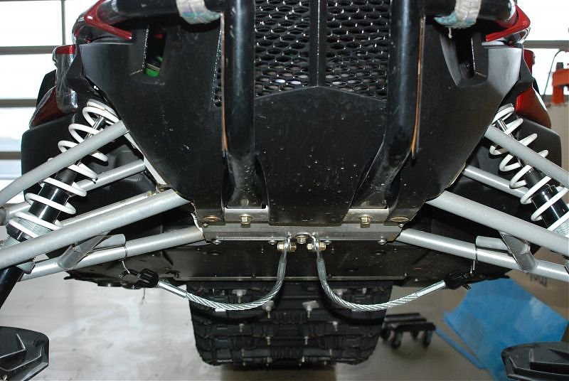  Скребки для охлаждения склизов (царапки) 100501Т - на переднюю подвеску. - alexmotorsspb.ru